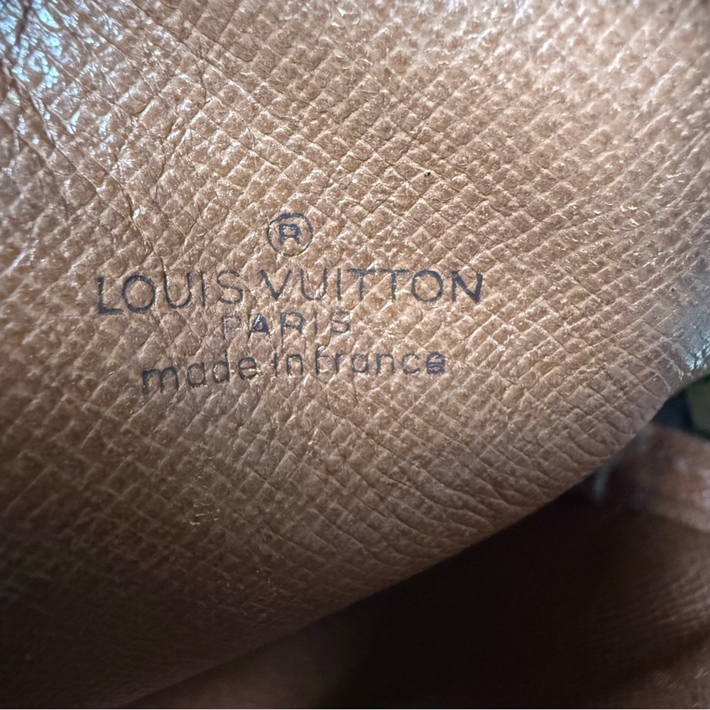 LOUIS VUITTON Monogram Amazone Crossbody Bag - Picture 13 of 16